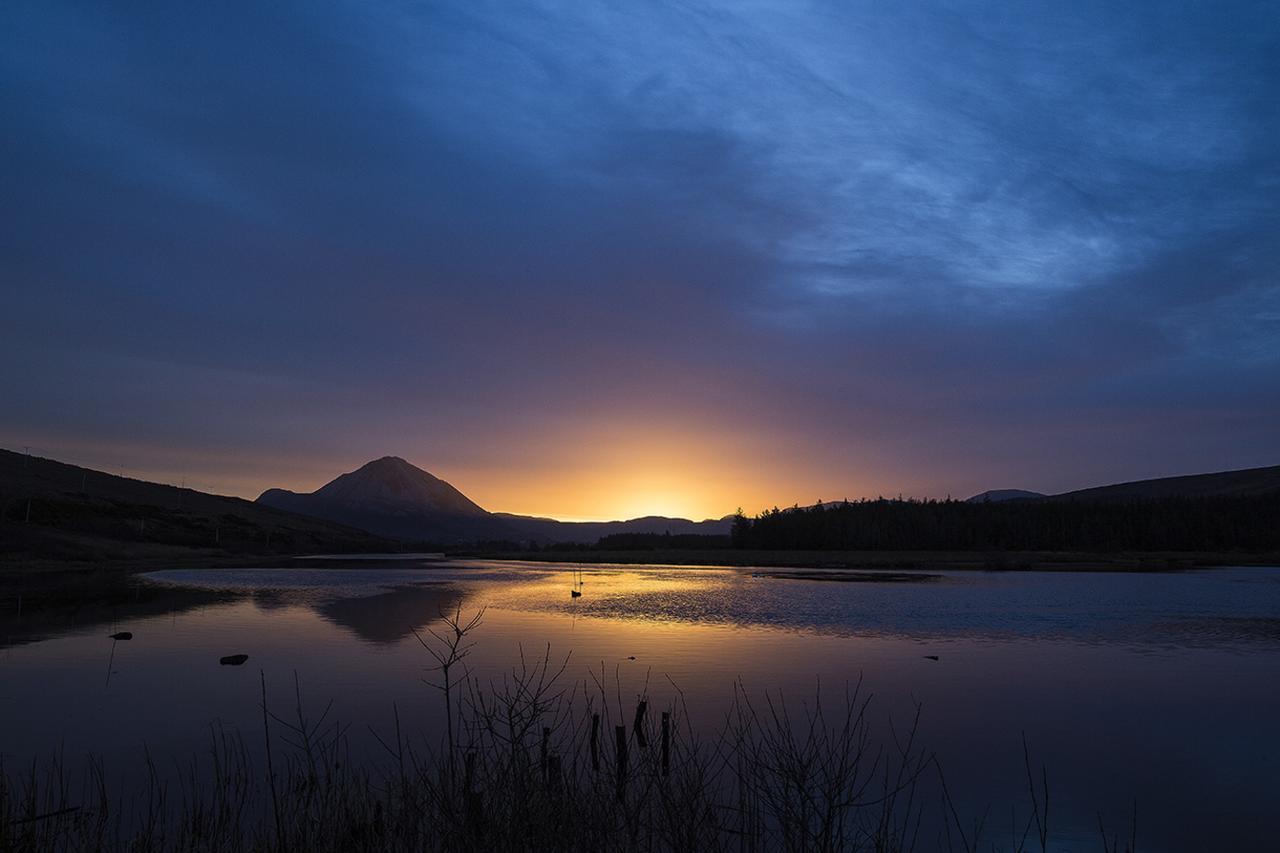 An Chúirt Hotel, Gweedore, Donegal Buitenkant foto